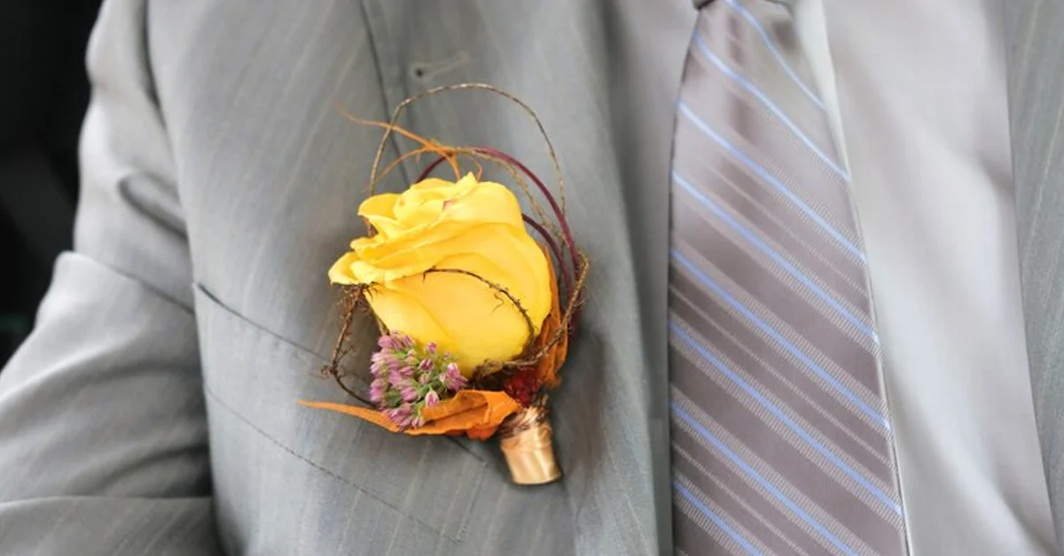 corsage